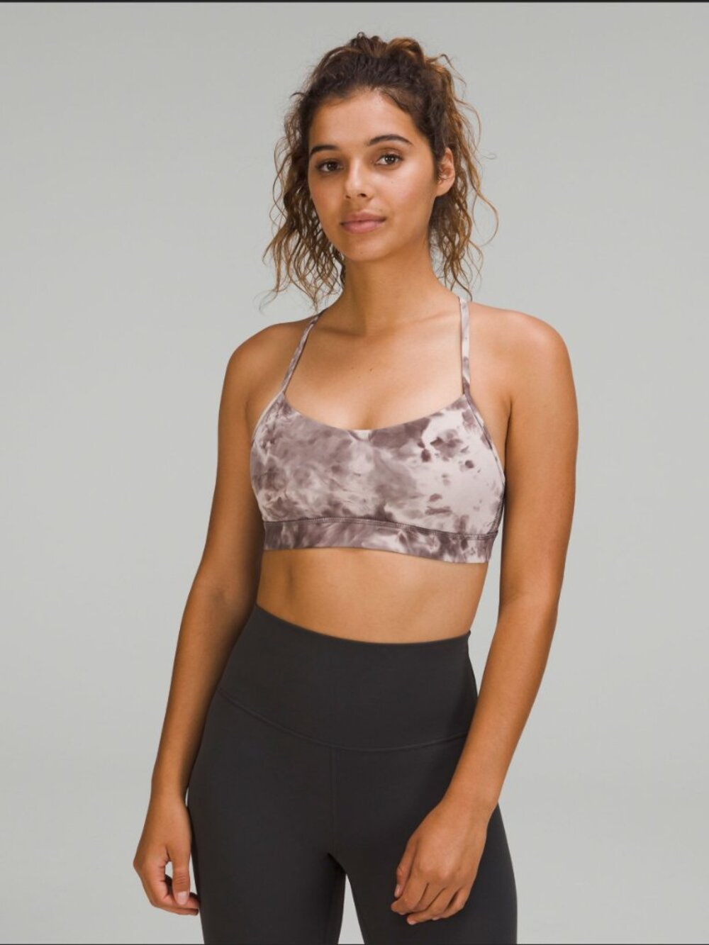 LIKE NEW LULULEMON Flow Y Bra Nulu Light Support, A–C Cups | TIE DYE SIZE 8